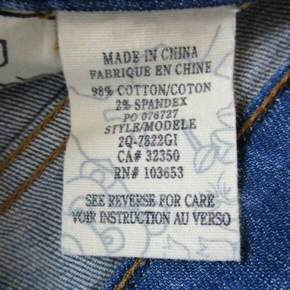 Blank NYC Jean Shorts Festival Y2K Frayed Hem Distressed Denim Women’s Size 25 - Picture 7 of 12